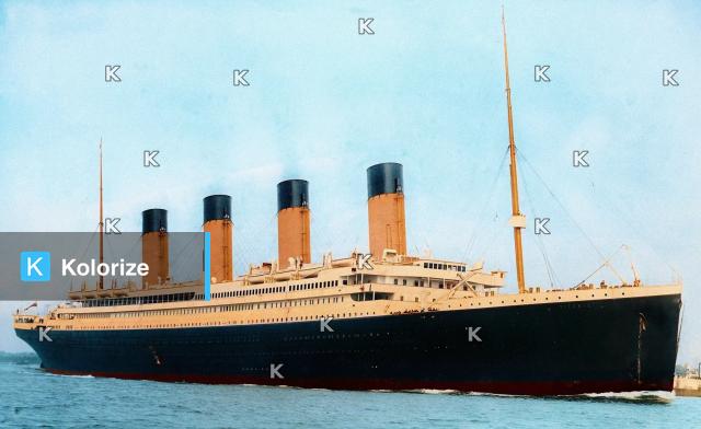 [colorized] Titanic In Color
