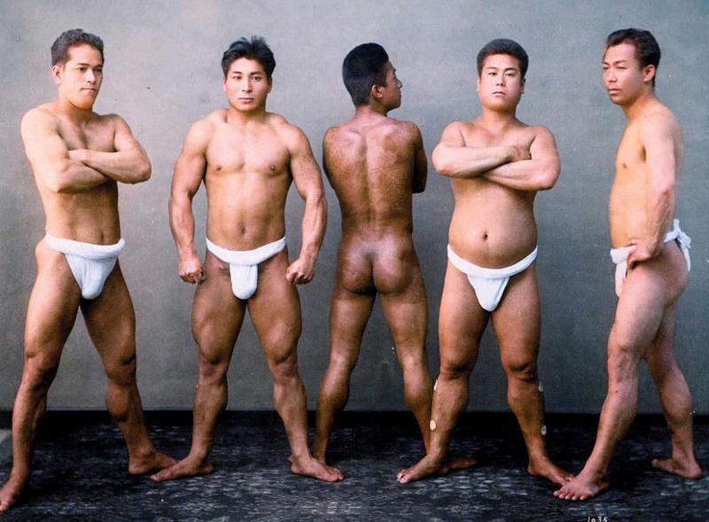 [colorized] Japanese sumo wrestlers in 1885.