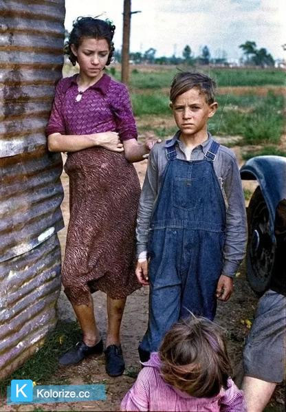 [colorized] 