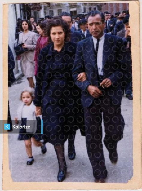 [colorized] 