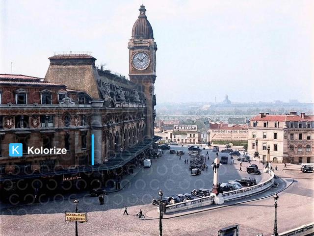 [colorized] Esplanade of Lyon station. 1950. Paris
