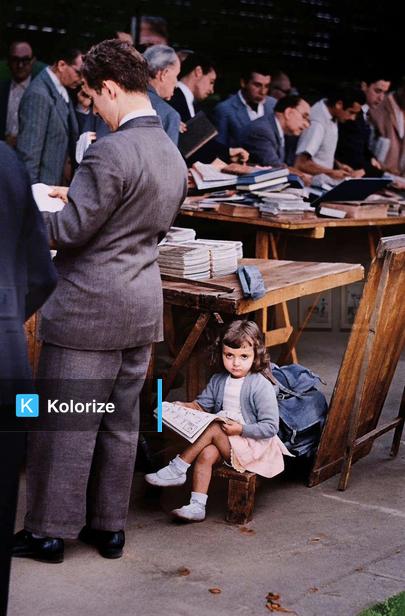 [colorized] 