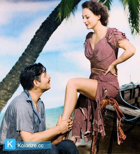 [colorized] Clark Gable and Joan Crawford starred in Strange Cargo (1940)