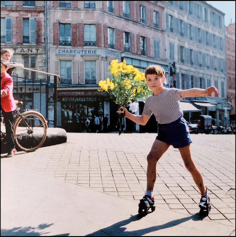 [colorized] Robert Doisneau. 1956. Paris