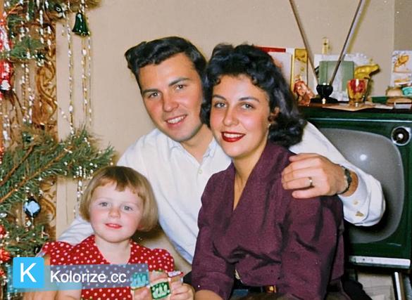 [colorized] 