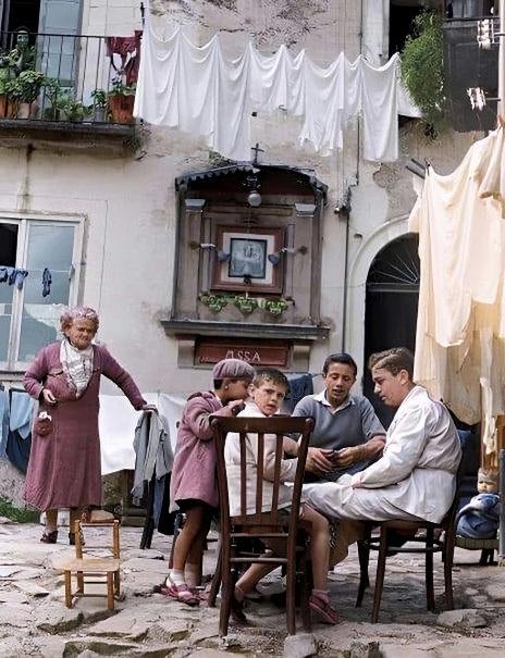 [colorized] Naples, Italy, 50s