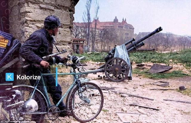 [colorized] 