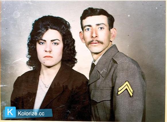 [colorized] 