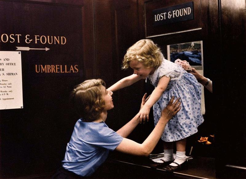 [colorized] "Lost child in a department store", New York, 1955 - by Sabine Weiss (1924 - 2021), Swiss/French