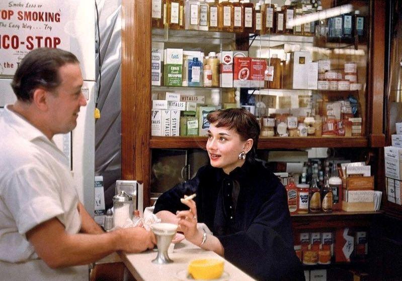 [colorized] audrey hepburn photographed by lawrence fried during the time she was starring in the broadway production of ‘gigi’ in new york city, 1951