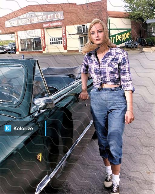 [colorized] Cybill Shepherd from The Last Picture Show (1971)