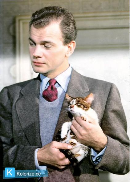 [colorized] 