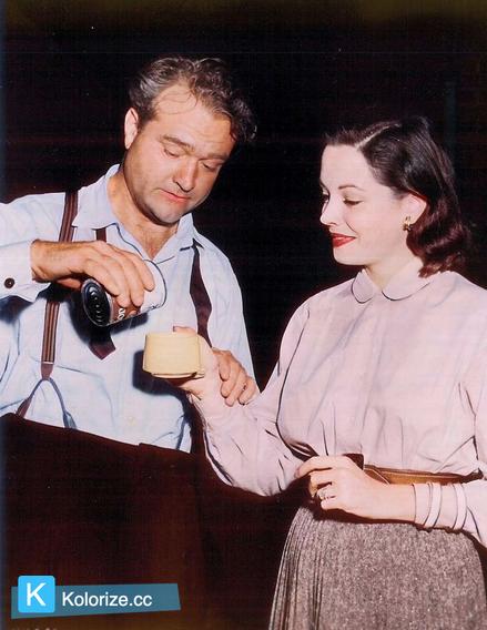 [colorized] Red Skelton and Jane Greer on a coffee break on set of Robert Z. Leonard’s THE CLOWN (1953)