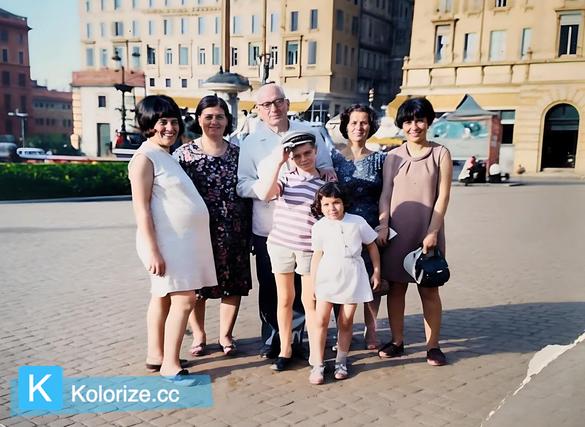 [colorized] ma  foto